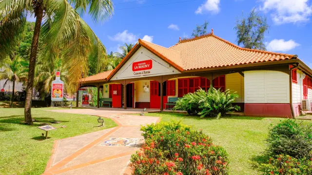 Cabane à rhum Maison La Mauny Rivière-Pilote Martinique