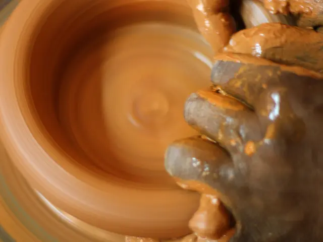 Artisan4 Potier Argile Martinique